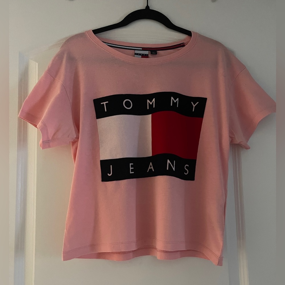 Tommy Hilfiger Pink Graphic Tee size S